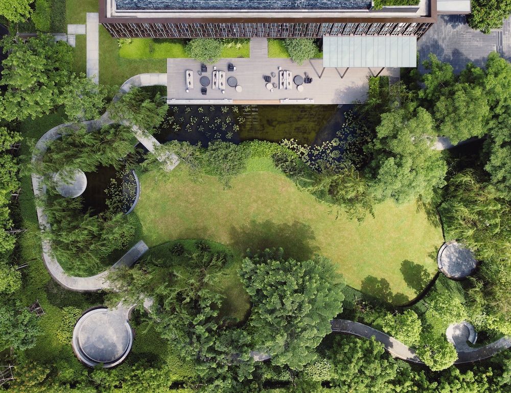 Kimpton Maa-Lai Bangkok by null