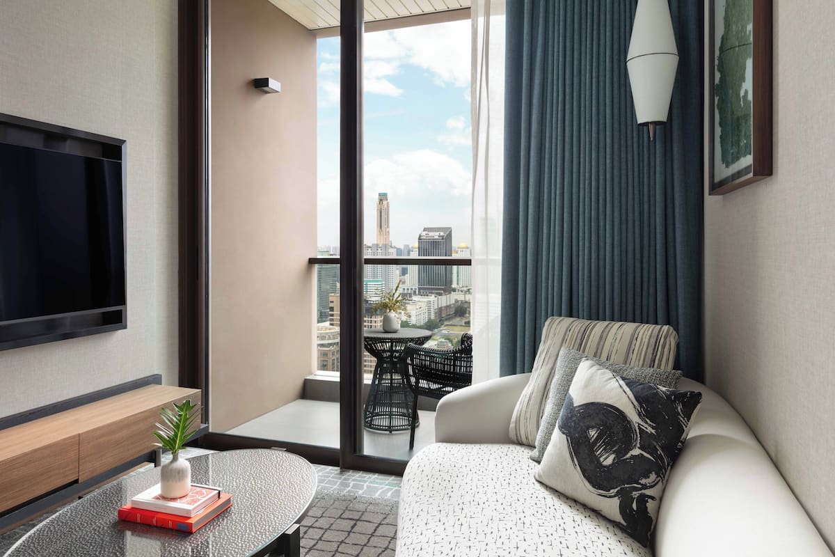 1 bedroom, premium bedding, Select Comfort beds, minibar