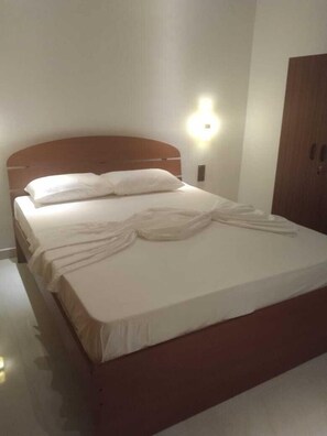 Vila luxo | 2 quartos, frigobar (abastecido com itens grátis), cofres nos quartos