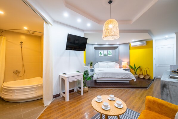 Design Studio, 1 King Bed, Kitchen | 1 bedroom, individually furnished, desk, iron/ironing board