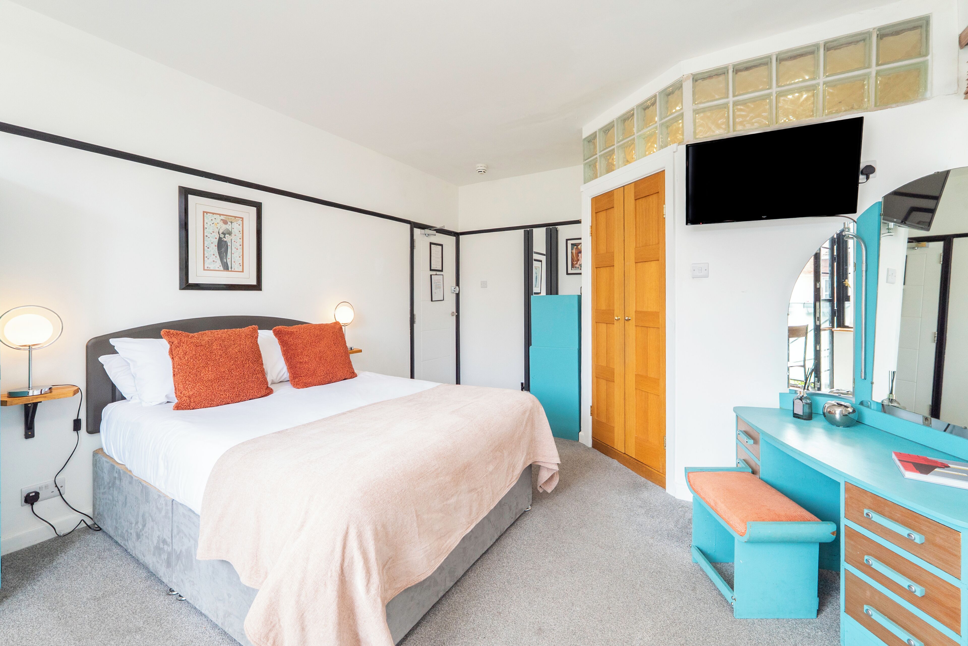 1 bedroom, iron/ironing board, travel crib, free WiFi