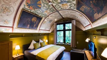 5 habitaciones y caja de seguridad en la habitación