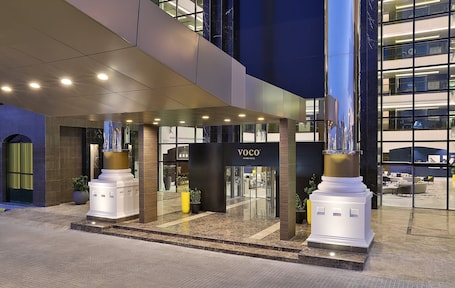 Interior. voco Al Khobar by IHG