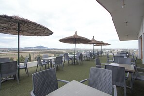 Breakfast and lunch served, Moroccan cuisine