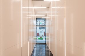 Hallway - Ehome - Perfect Location - Dream Under Skytower (Auckland)