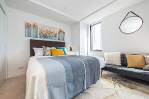 City Apartment, 1 Bedroom, Non Smoking | 1 bedroom, iron/ironing board, free WiFi, bed sheets - Ehome - Perfect Location - Dream Under Skytower (Auckland)