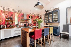 Fridge, microwave, oven, stovetop - Characterful Home in beautiful surroundings of Surrey Hills (Bramley)