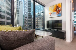 City Apartment, 1 Bedroom, Non Smoking | Television