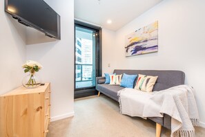 City Apartment, 2 Bedrooms, Non Smoking