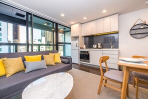 City Apartment, 1 Bedroom, Non Smoking | Living area