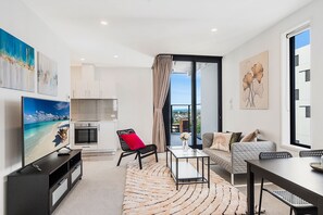 City Apartment, 2 Bedrooms, Non Smoking | Living room - Ehome - 2 Bedroom Apartment on Airedale (Auckland)