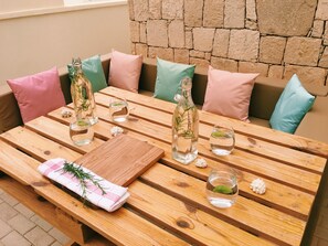 Comfort Apartment, 2 Bedrooms, Ocean View, Beachfront | Living area - Terra Kriola Seaview Apartments (Boa Vista)