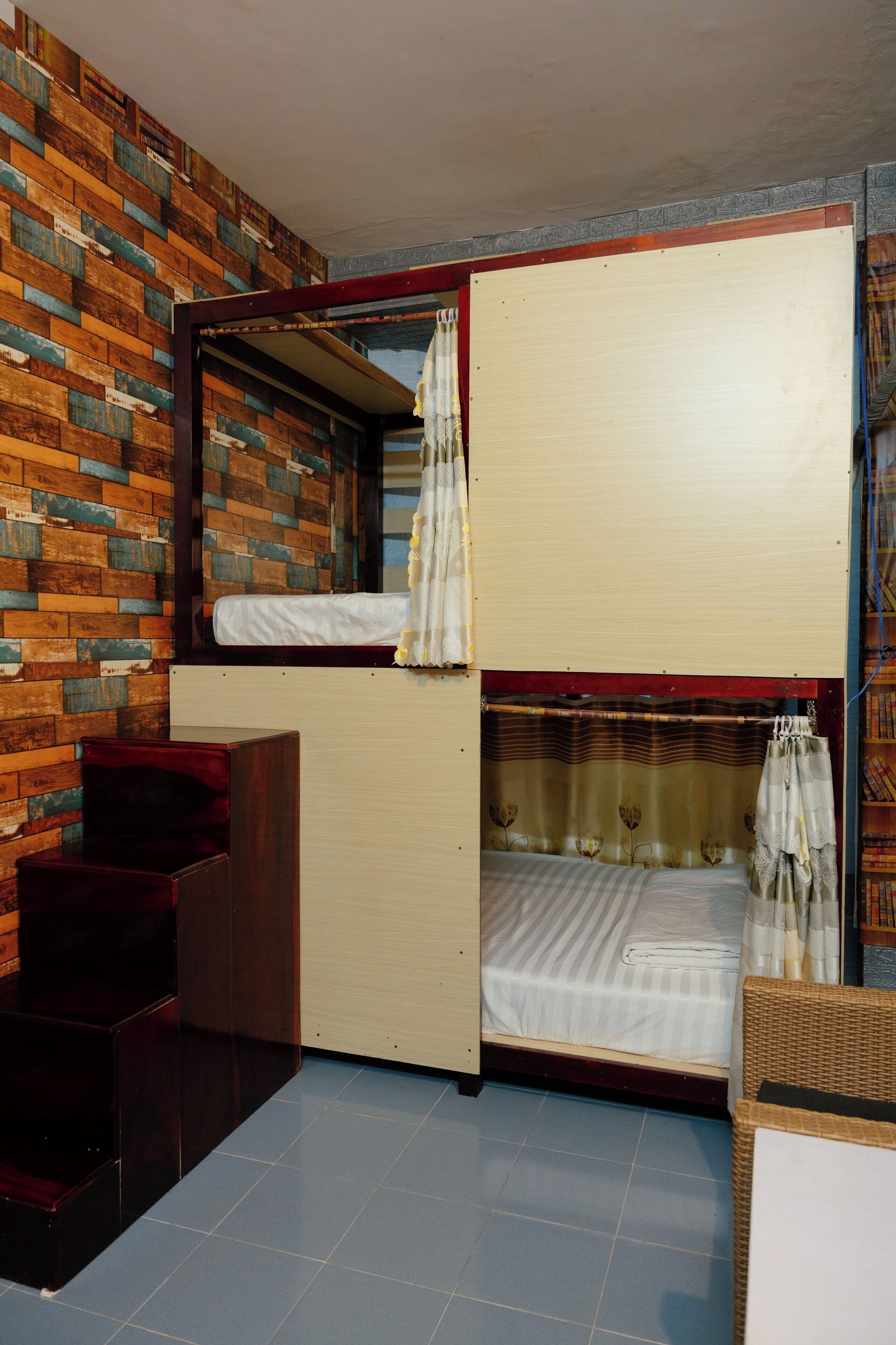 Bed in 4-bed mixed dormitory
