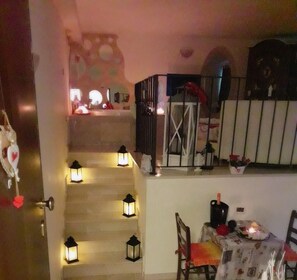 浪漫双人房, 按摩浴缸 | 客房服务设施