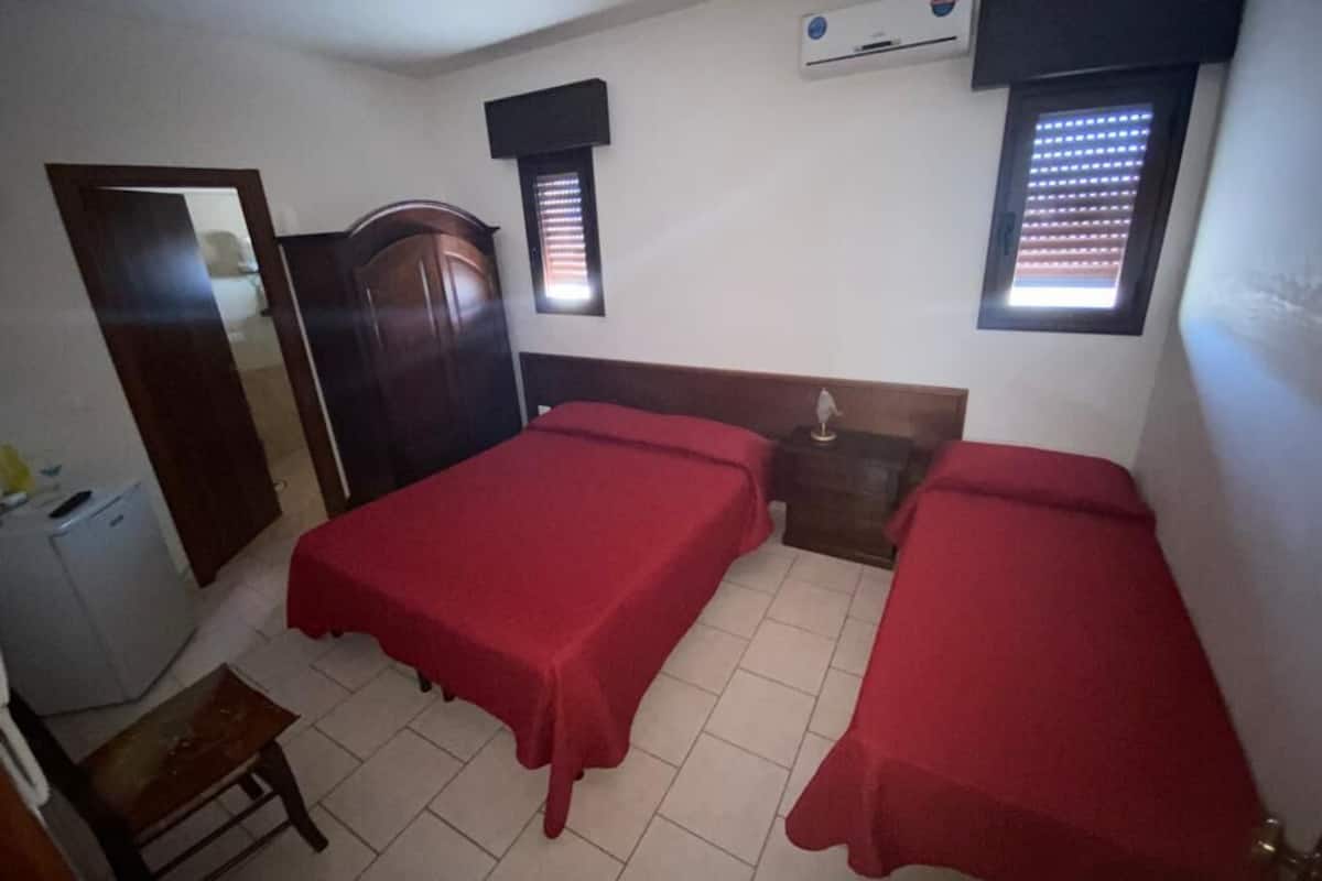 Habitación doble | Minibar, wifi gratis y ropa de cama 