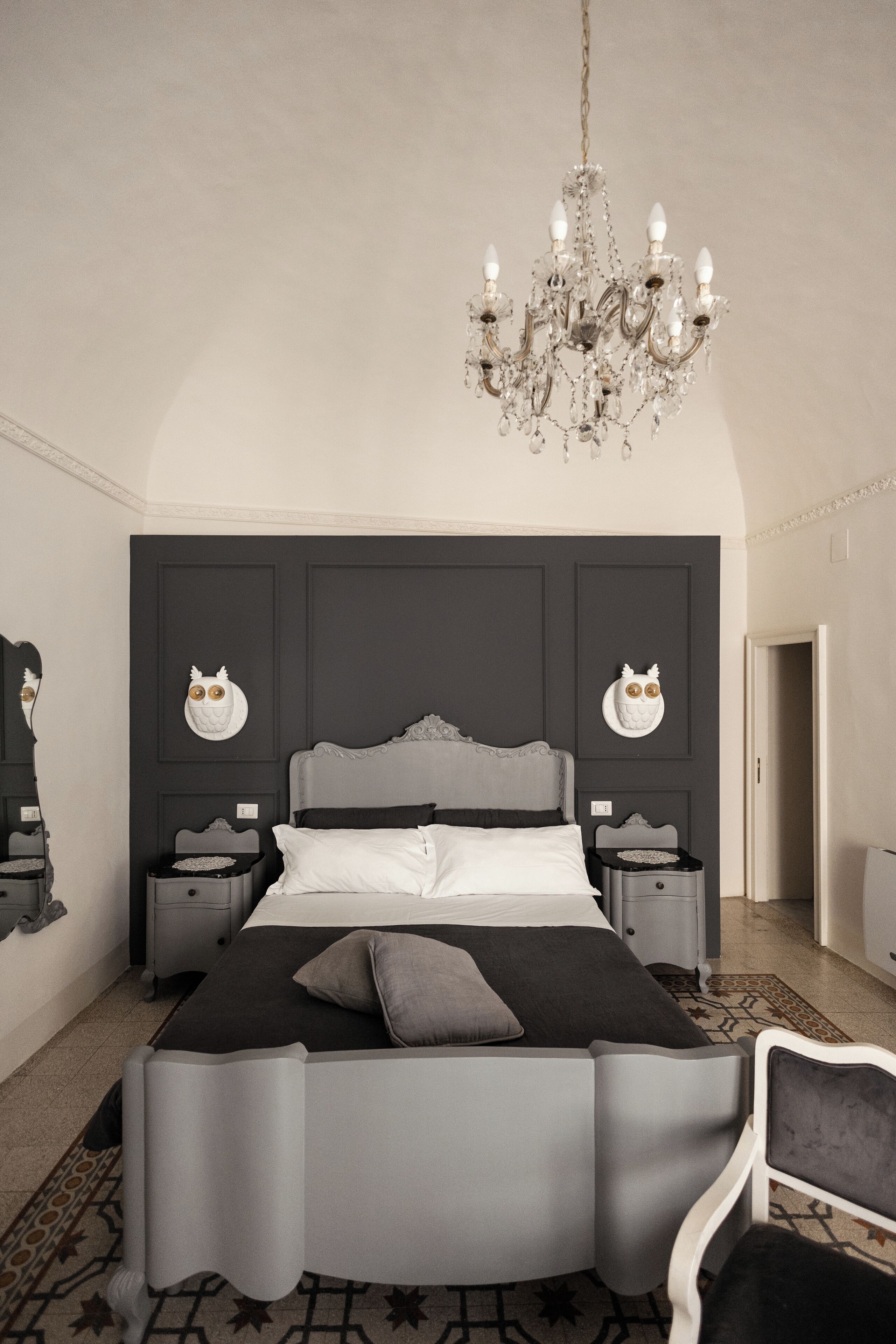 Deluxe Room | Down comforters, desk, soundproofing, iron/ironing board