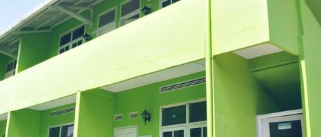 Fachada da propriedade