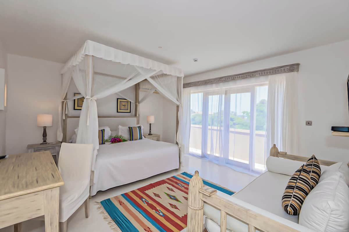 Luxury Villa, 3 Bedrooms | 1 bedroom, Select Comfort beds, in-room safe, laptop workspace