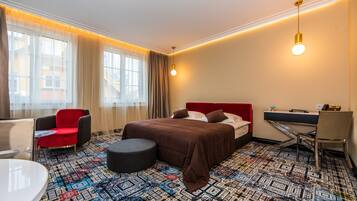Standard Double Room | Premium bedding, in-room safe, individually furnished, desk