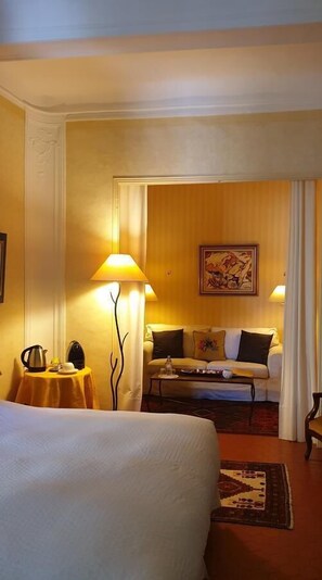 Suite, uitzicht op tuin (Miel) | Individueel gedecoreerd, individueel gemeubileerd, gratis babybedden