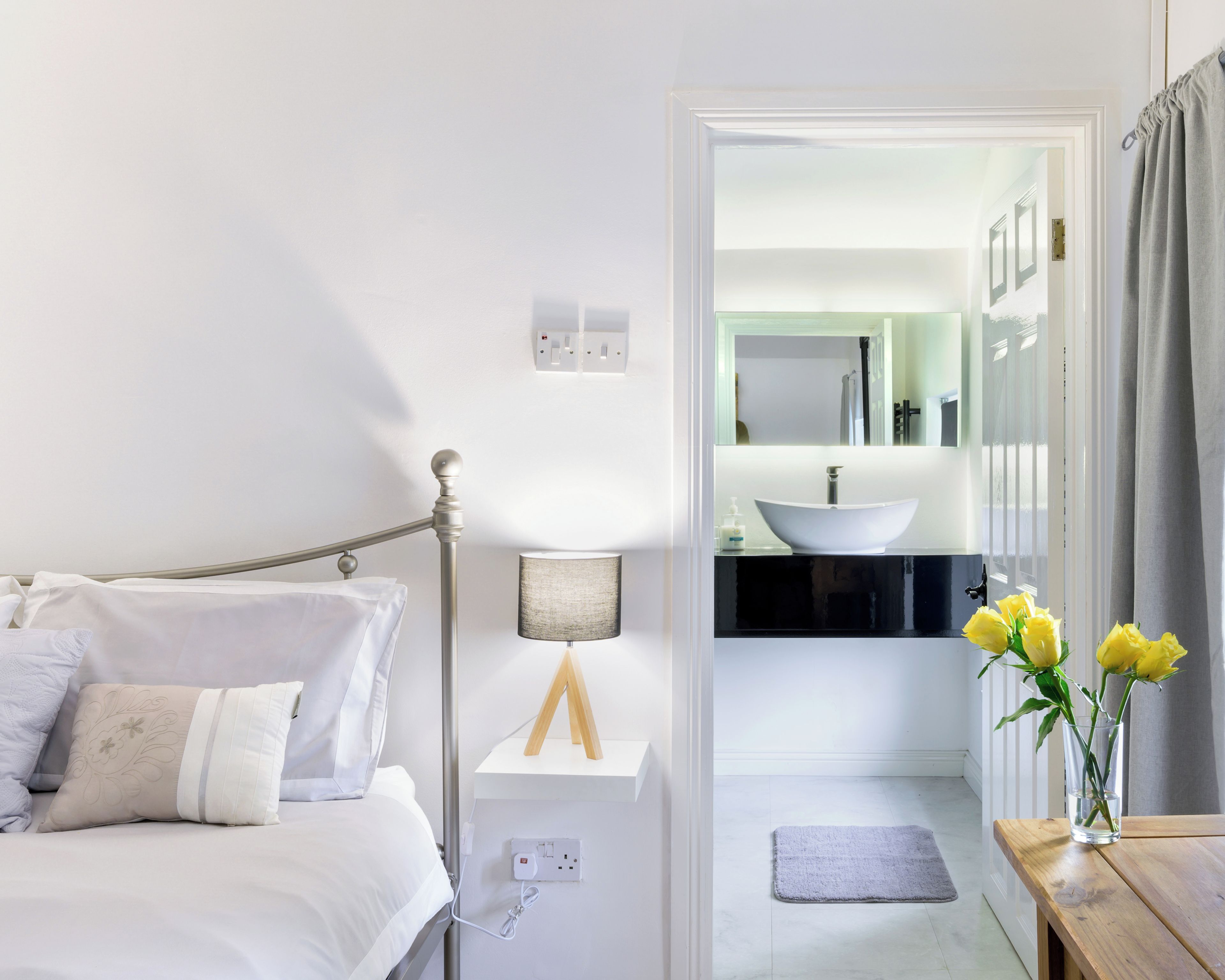 Double Room (Luxury King) | Premium bedding, desk, soundproofing, individually decorated