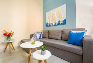 Apartment, Private Pool, Pool View | Living room | Flat-screen TV - Aretousa Suites (Chania)
