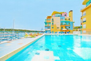Piscina a l'aire lliure 