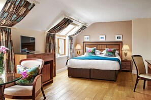 Superior Double or Twin Room | Premium bedding, individually decorated, individually furnished, desk - Greenmount House (Dingle)