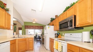 Interior - Streaming Palms Villa (Kissimmee)