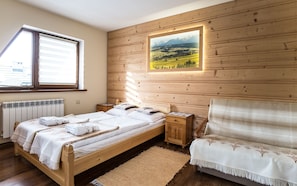 Camera doppia (with sofa bed) | Con arredamento individuale, Wi-Fi gratuito, lenzuola