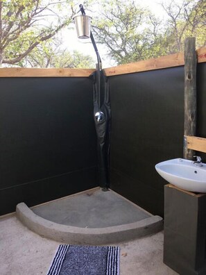 Comfort Tent, 1 Bedroom | Bathroom | Shower, towels - Twyfelfontein Tented Camp (Khorixas)