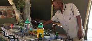Food and drink - Twyfelfontein Tented Camp (Khorixas)