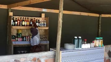 Bar (en la propiedad)