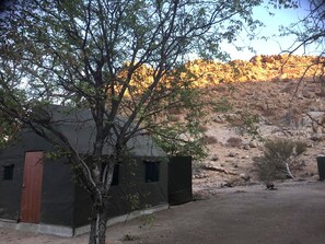 Exterior - Twyfelfontein Tented Camp (Khorixas)