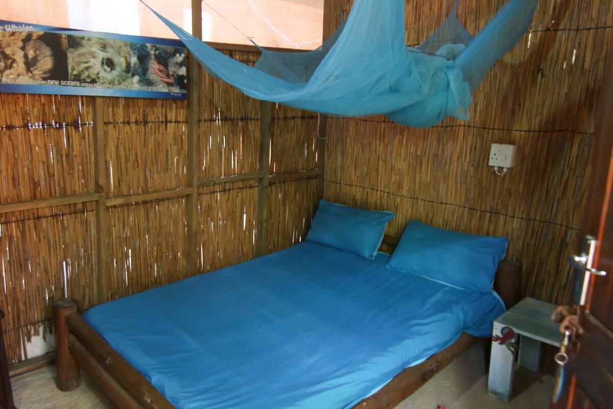 Quarto básico | Roupa de cama