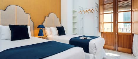 Apartment (3 Bedrooms) | 3 Schlafzimmer, Bügeleisen/Bügelbrett, kostenloses WLAN, Bettwäsche