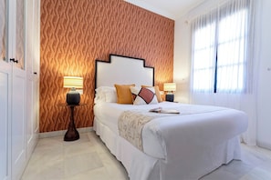Apartment (3 Bedrooms) | 3 bedrooms, iron/ironing board, free WiFi, bed sheets