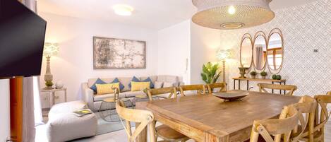 公寓 (4 Bedrooms) | 房內用餐