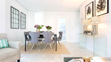 Apartment (3 Bedrooms) | Speisen