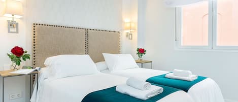 Apartment (3 Bedrooms)