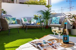 Appartement (4 Bedrooms) | Terrasse/Patio