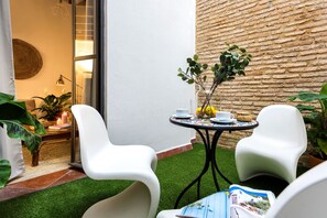Appartement (4 Bedrooms) | Terrasse/Patio