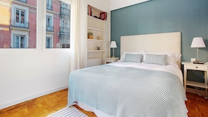 Apartment, 1 Bedroom - Apartment Near Retiro Park & Prado Museum Retiro I (Madrid)
