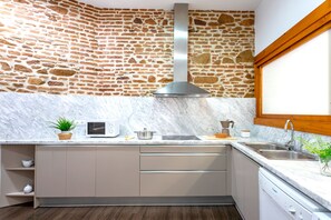Apartment (3 Bedrooms) | Eigene Küche