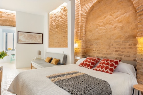 Genteel Home Santa Teresa