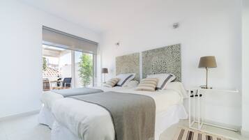 Appartement (2 Bedrooms) | 2 slaapkamers, geluiddichte muren, een strijkplank/strijkijzer