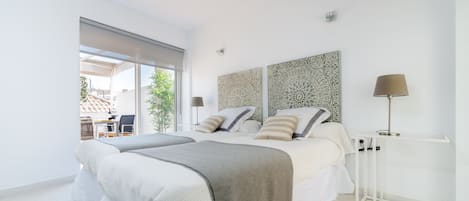 Apartment (2 Bedrooms) | 2 bedrooms, soundproofing, iron/ironing board, free WiFi