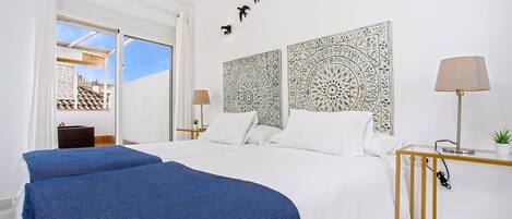 公寓 (2 Bedrooms) | 2 多间卧室、隔音、熨斗/熨衣板、免费 WiFi