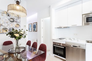 Apartment (4 Bedrooms) | Private kitchen