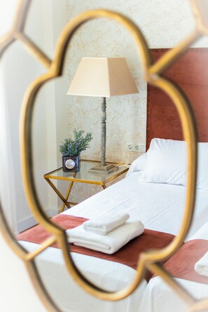 Apartment (2 Bedrooms) | Interior - Genteel Home Pajaritos II (Seville)